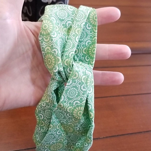 None Accessories - 💚 HANDMADE HEADBAND